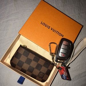 LV keypouch